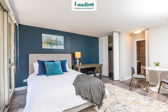 Photo - 1 E Delaware Pl Unidad 31F.1001