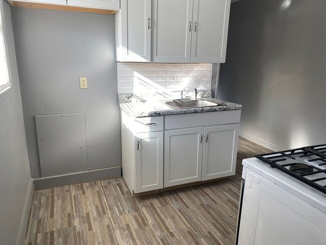 Photo - 4 Success Realty now offering this 1 bedro...