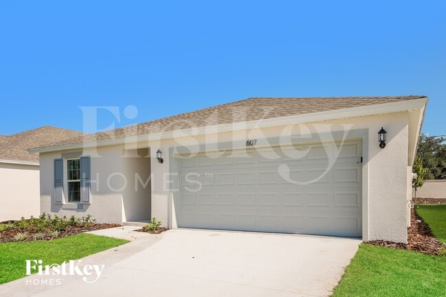 Photo - 607 Lindbergh Wy