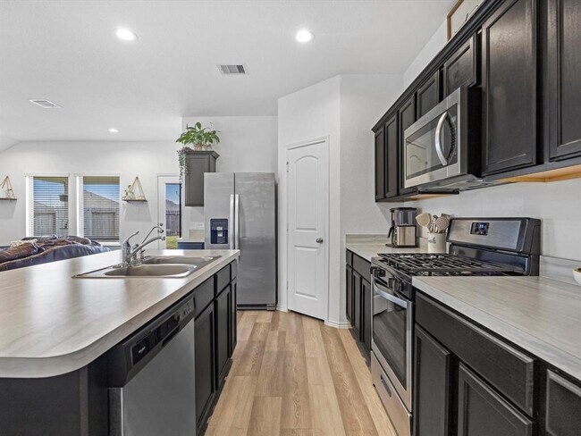 Photo - 21334 Riverdew Dr