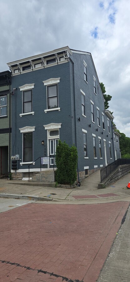 Photo - 1205 Lee St Unit 2