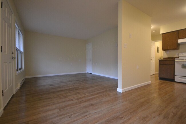 Photo - Sommerfield Apartments Unit 12