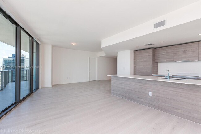 Photo - 1300 S Miami Ave Unit 3301