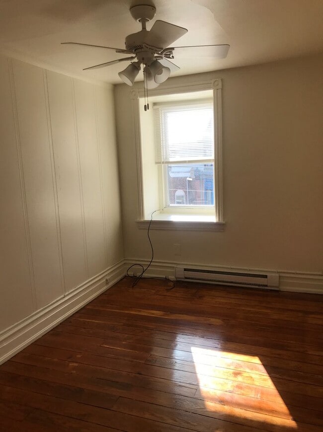 Photo - 139 N 10th St Unit Apt 3