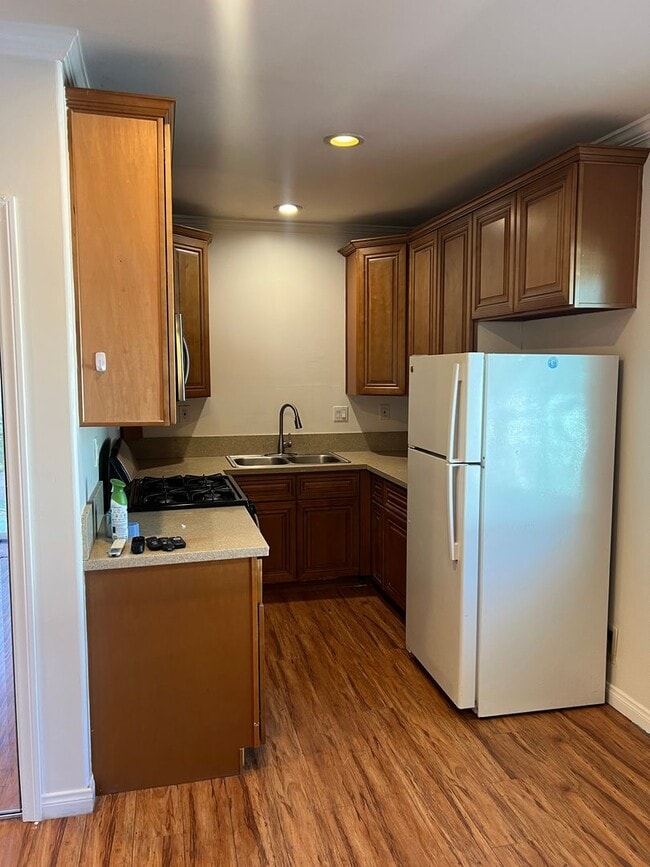 Photo - 12640 Bessemer St Unidad 12638