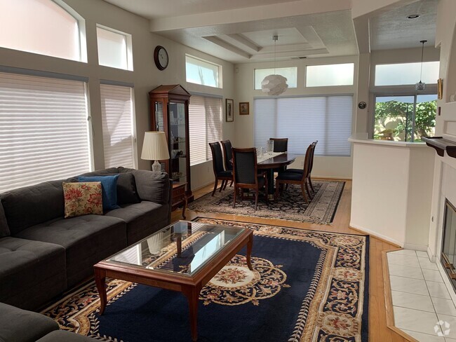 Building Photo - FURNISHED Mission Valley TOWNHOME! Enjoy S...