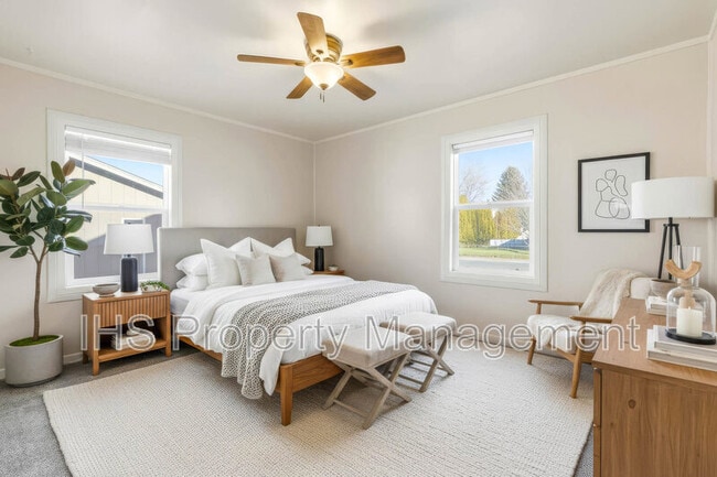 Photo - 1107 Thayer Dr