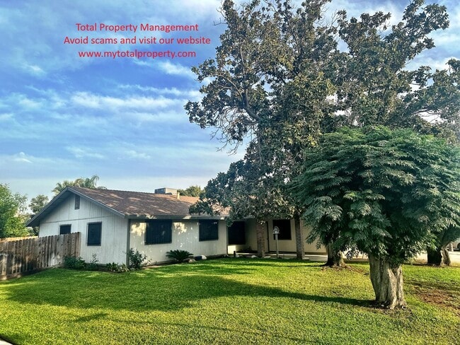 Building Photo - 570 N Lemona St Rental