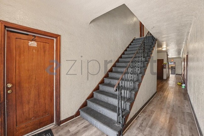 Photo - Unit 5