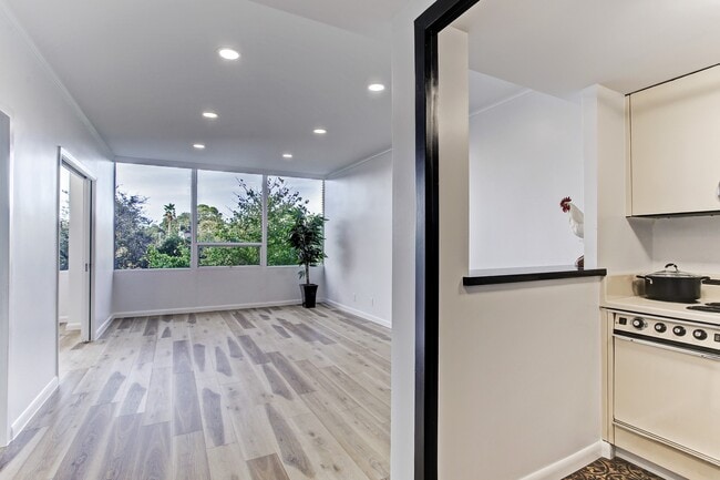 Photo - 2701 Westheimer Rd Unit 2J