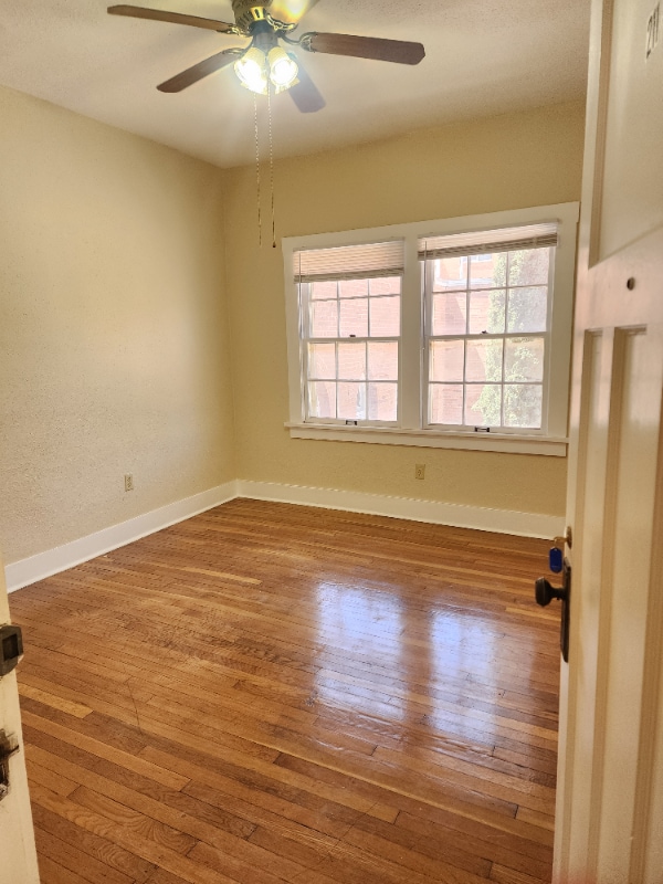 Building Photo - 119 W Nevada Ave Unit 213 Rental