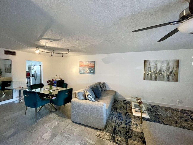 Photo - 6843 NW 29th Ave