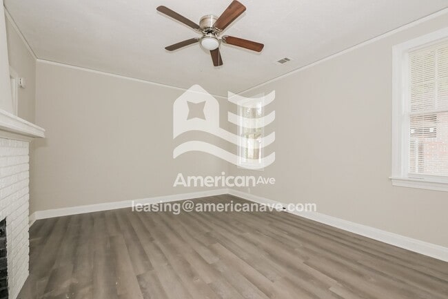 Photo - 2231 10th St