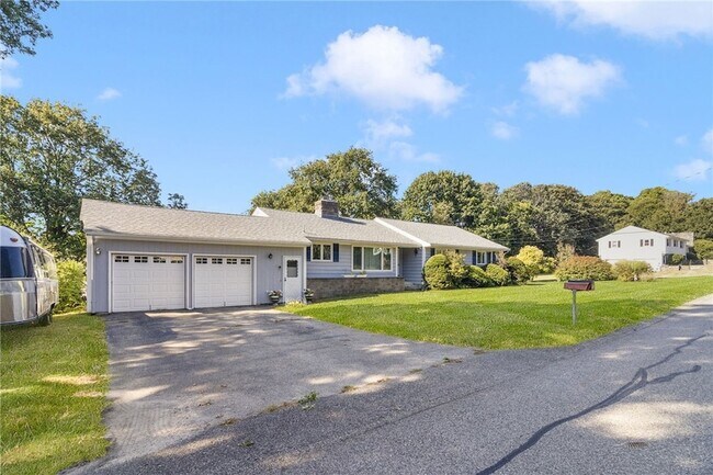 Photo - 27 Westwood Dr