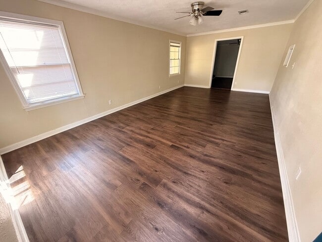 Photo - Beautiful 3 bedroom 2 bath home