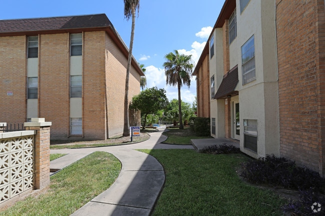 Jefferson Square Apartments