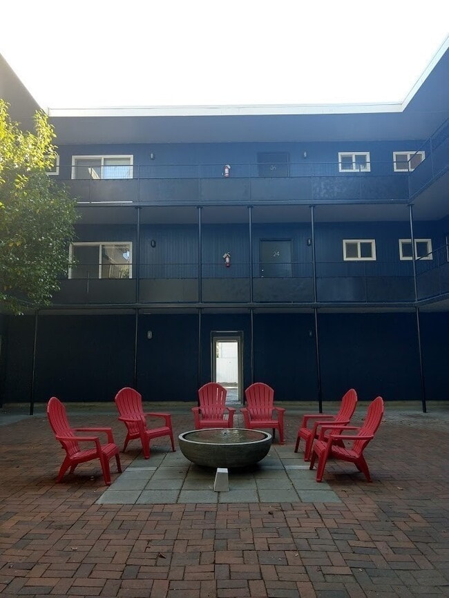 Photo - Sylvan Court