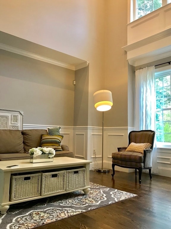 Photo - 301 Linden St