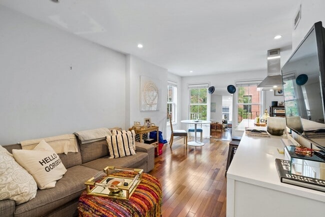 Photo - 12 Dwight St Unit 2