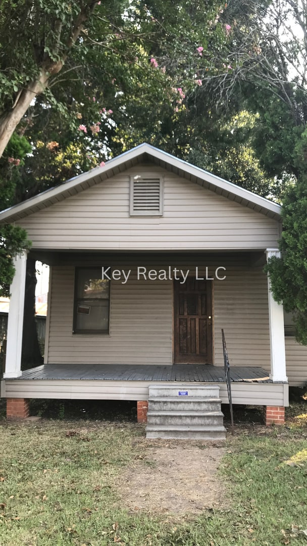 Building Photo - ****1018 South St., Alexandria