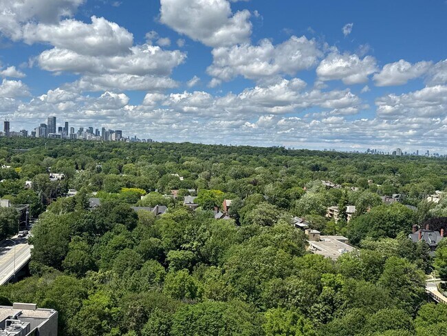 Photo - 609 Sherbourne St Unité 1806