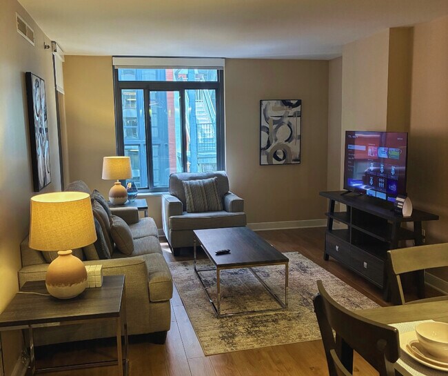 Building Photo - 1343 Ives Pl SE Unit ID1254798P