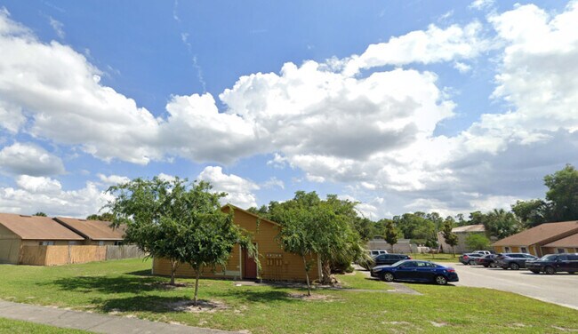 Building Photo - 22 Sandalwood Ct Rental