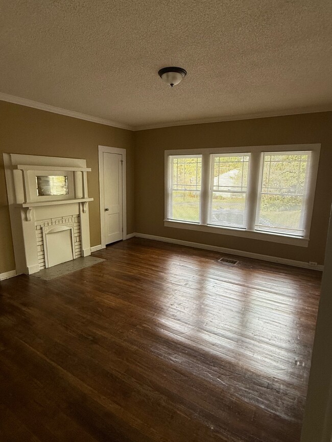Photo - 1244 Hueytown Rd House