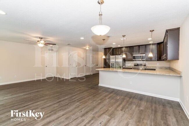 Photo - 1891 Mound St