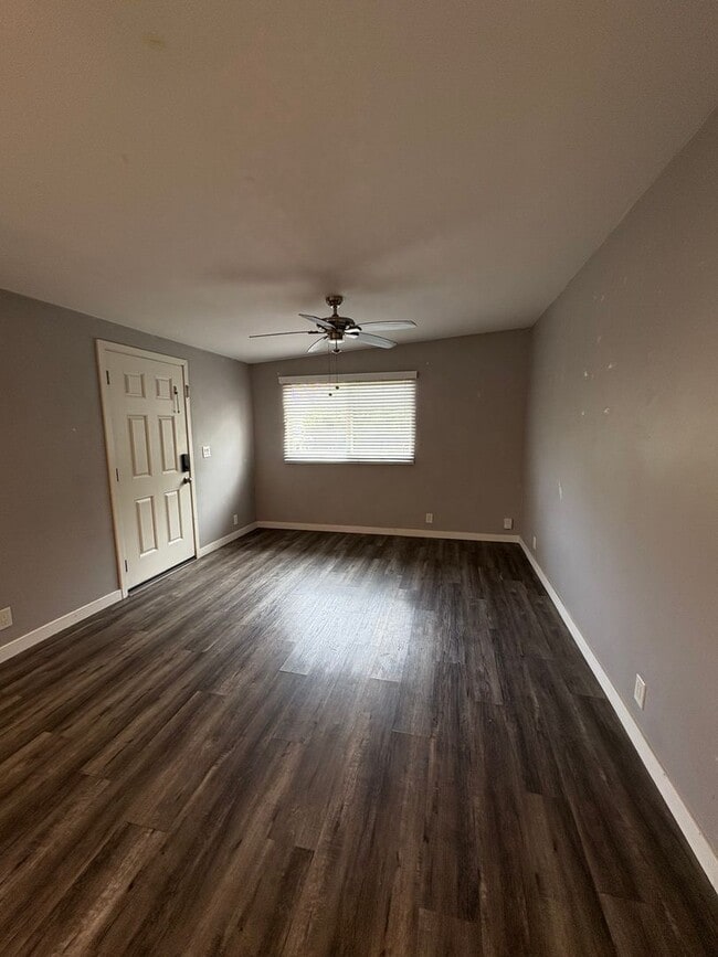 Photo - 4477 Hilltop Dr Unit 1