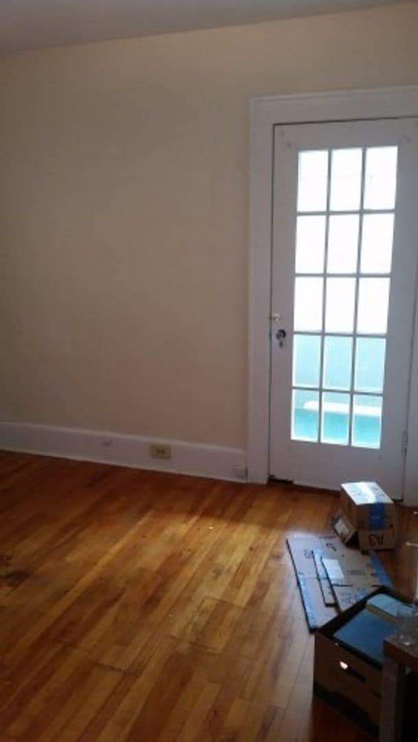Photo - 345-47 Roosevelt Ave Unit 2nd Floor