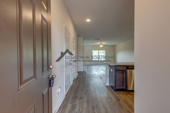Photo - 2559 Queen Bee Dr