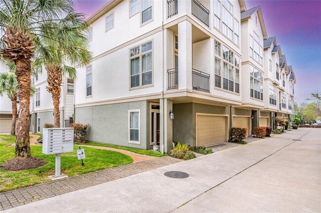 Centrally Located Gated Community In Prime Location! - 643 Hartman St