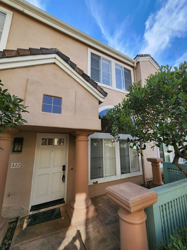 2 Bedroom Condo in Carmel Valley - 2 Bedroom Condo in Carmel Valley