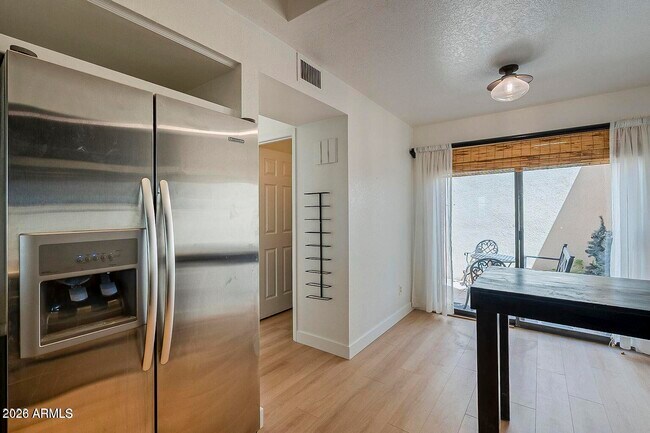 Photo - 2921 E Keim Dr