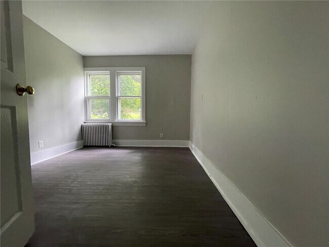 654 Spencer Rd
