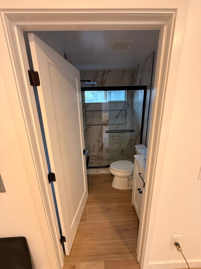 Photo - 8620 Beach St