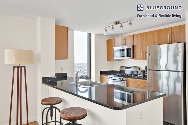 4-75-75 48th Ave Unit SI FL33-ID849