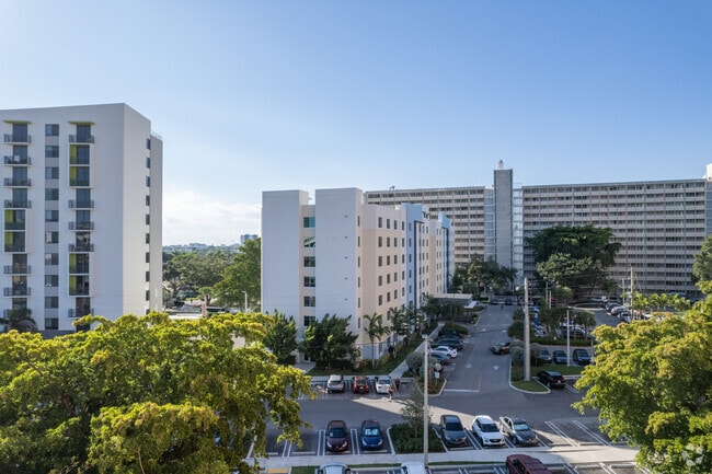 Photo - Martin Fine Villas