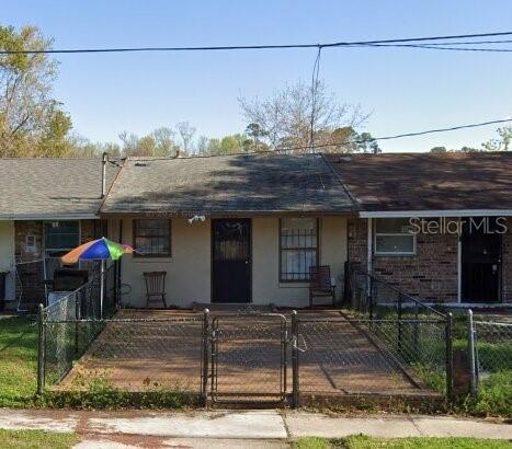 Building Photo - 4655 Ken Knight Dr N