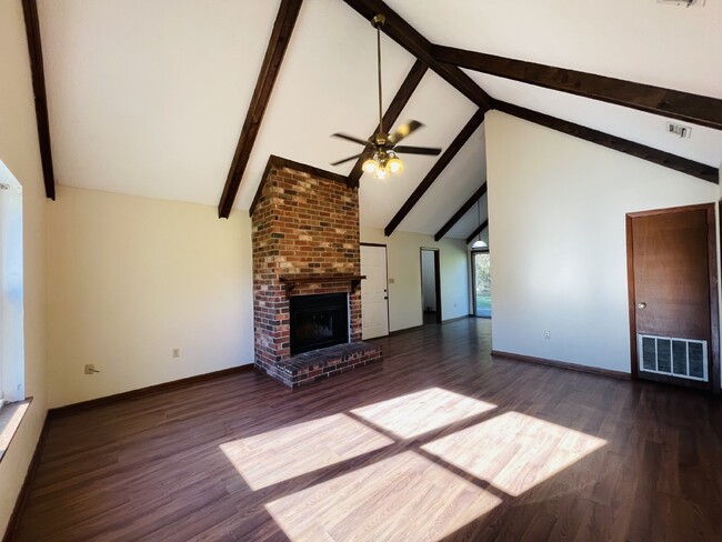 Photo - Home For Rent