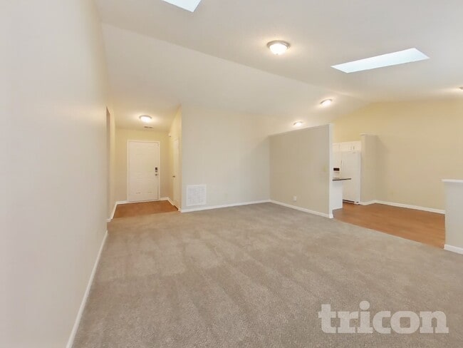 Photo - 43 Morse Cir