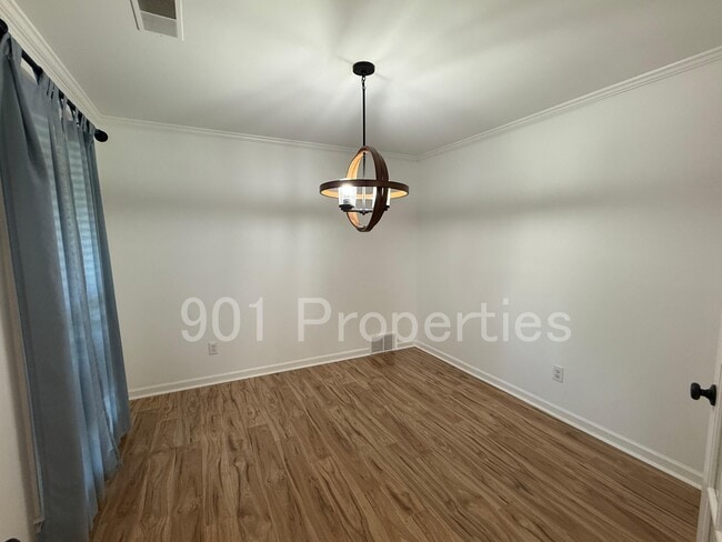 Photo - 1602 Bubbling Brook Dr