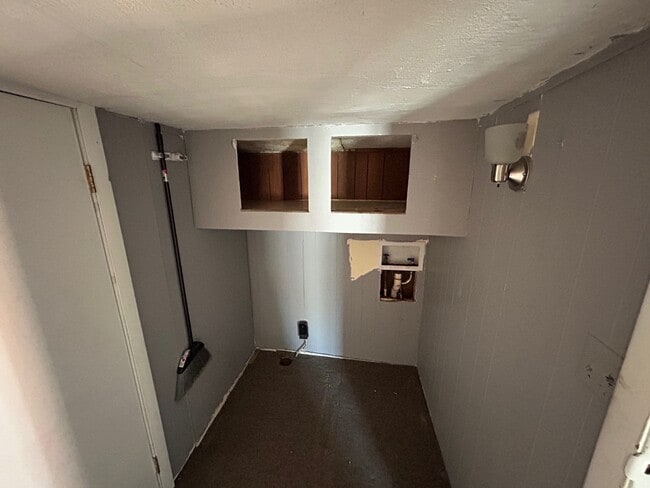 Photo - 118 Elgin St