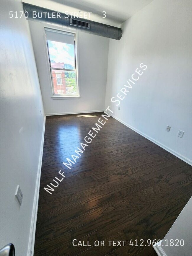 5170 Butler St Unit 3