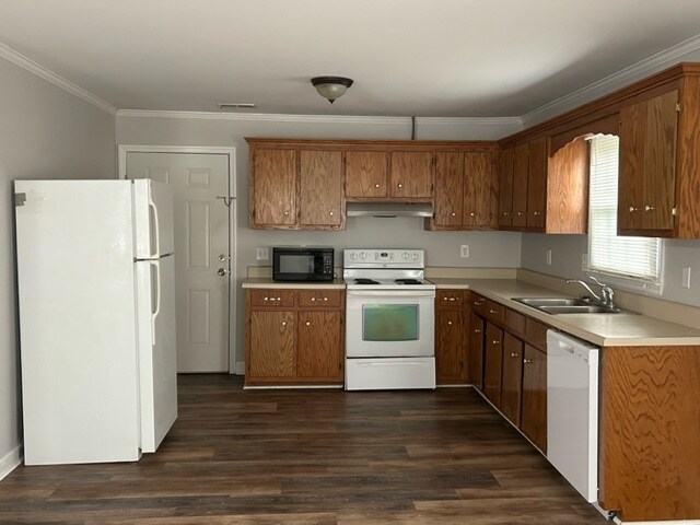 Photo - 200 Apache Cir