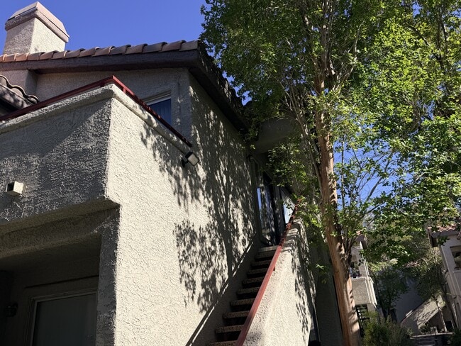 Photo - 4955 S Lindell Rd