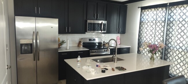 Photo - 1093 Anna Ln