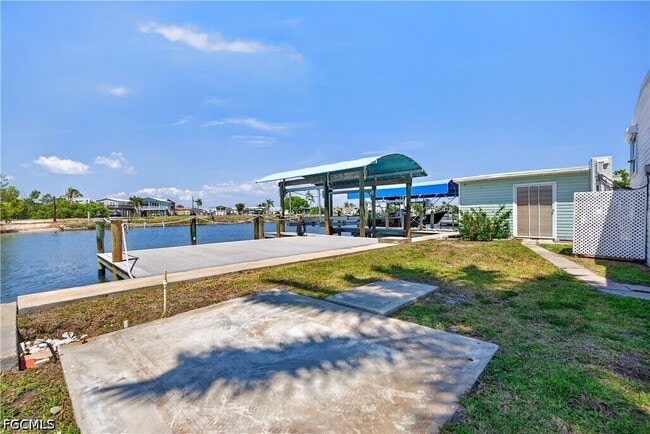 Photo - 3864 Royal Palm Dr