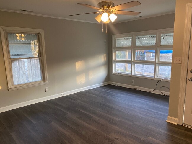 Photo - MOVE-IN READY!